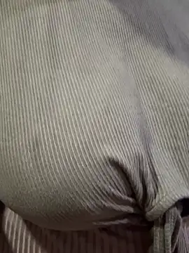 Snapshot of xxxsrilankagirl chatting on January 18, 5:39 pm xxxsrilankagirl online show from January 18, 5:39 pm