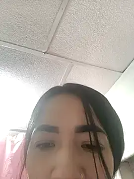 Snapshot of kimbadazz chatting on February 8, 10:51 pm kimbadazz online show from February 8, 10:51 pm