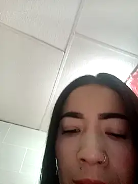 Snapshot of kimbadazz chatting on February 10, 11:23 pm kimbadazz online show from February 10, 11:23 pm