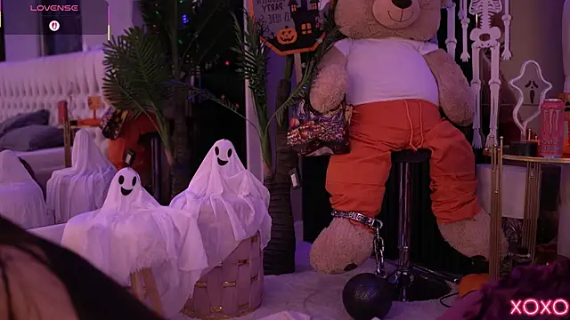 SashaFerrera online show from October 31, 7:48 pm