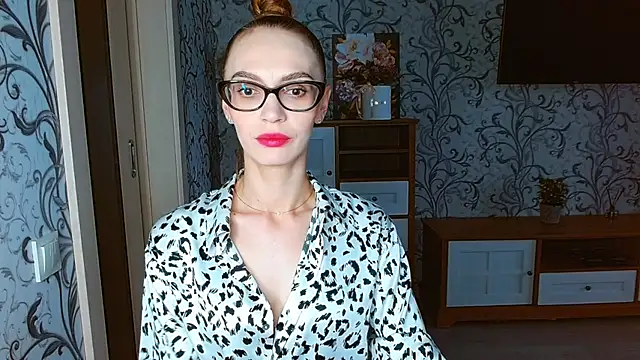 Lady Sunshine  online show from September 15, 6:24 am