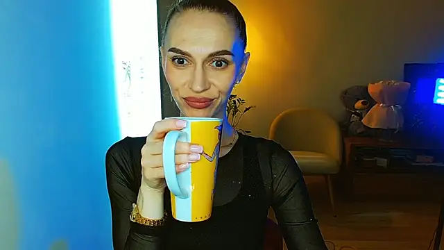 Lady Sunshine  online show from April 7, 7:31 am