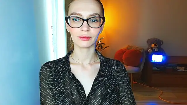 Lady Sunshine  online show from April 18, 7:56 am