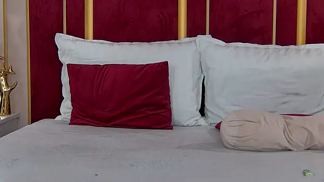 ChloeSins  online show from February 11, 8:37 am