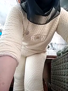 nouhaty online show from January 10, 11:01 am