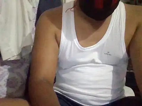 Snapshot of Mohan_Patel_35 chatting on October 10, 5:12 pm Mohan Patel 35 online show from October 10, 5:12 pm