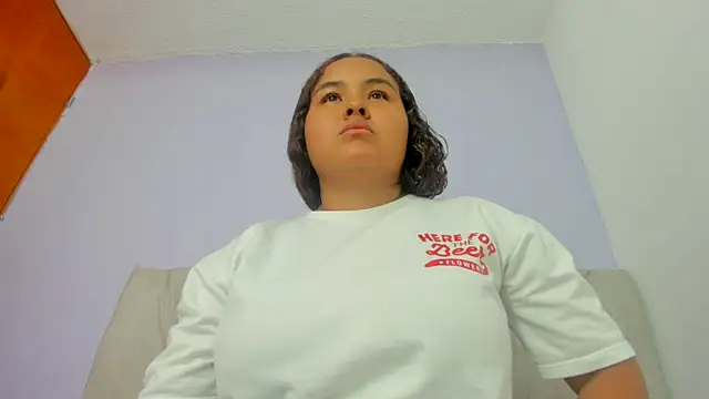 camilagreeco online show from June 29, 1:33 pm