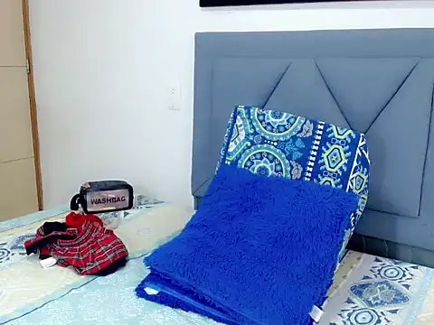 dominic 00 online show from January 14, 8:47 pm