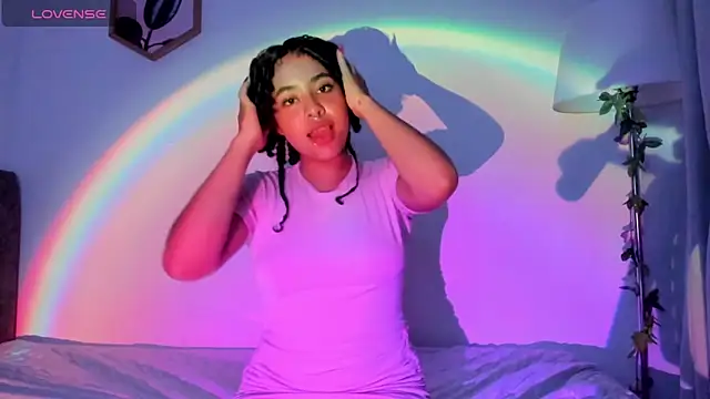 Dhalila  online show from October 10, 1:04 am