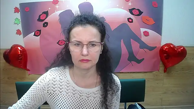 Miroslava Happi online show from October 3, 5:59 am