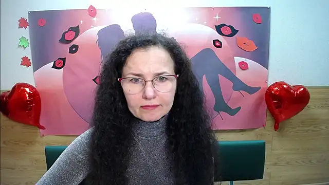 Miroslava Happi online show from October 12, 6:12 am