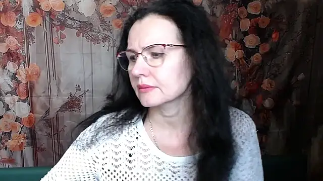 Snapshot of Miroslava_Happi chatting on February 10, 6:39 am Miroslava Happi online show from February 10, 6:39 am