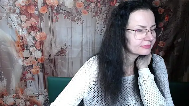 Snapshot of Miroslava_Happi chatting on February 13, 6:53 am Miroslava Happi online show from February 13, 6:53 am