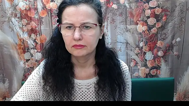 Snapshot of Miroslava_Happi chatting on February 16, 7:04 am Miroslava Happi online show from February 16, 7:04 am
