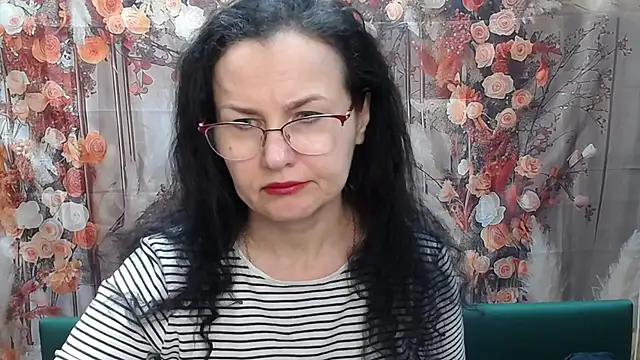 Snapshot of Miroslava_Happi chatting on March 7, 6:43 am Miroslava Happi online show from March 7, 6:43 am
