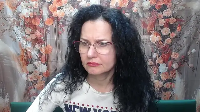 Snapshot of Miroslava_Happi chatting on March 12, 8:42 am Miroslava Happi online show from March 12, 8:42 am