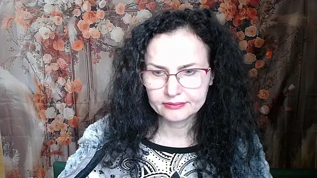 Snapshot of Miroslava_Happi chatting on April 9, 6:19 am Miroslava Happi online show from April 9, 6:19 am