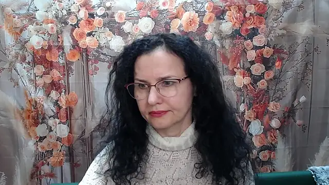 Snapshot of Miroslava_Happi chatting on April 10, 6:07 am Miroslava Happi online show from April 10, 6:07 am