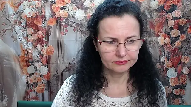 Snapshot of Miroslava_Happi chatting on April 23, 5:52 am Miroslava Happi online show from April 23, 5:52 am