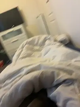 grossebite907 online show from October 9, 4:16 pm