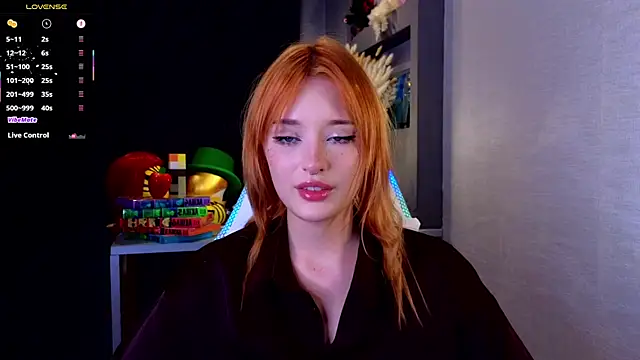 Hisoka akerley online show from October 11, 5:44 pm