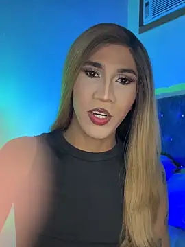 emelly horny  online show from December 15, 7:51 pm