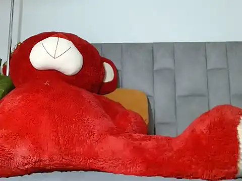 ian maik online show from February 18, 8:05 am