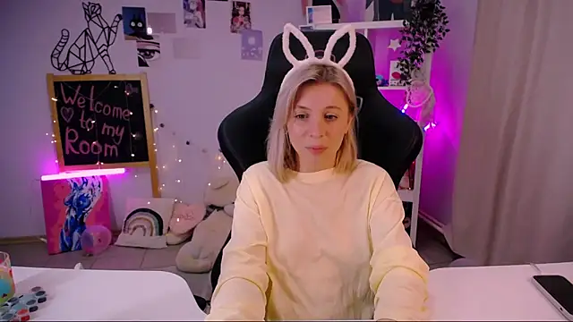 EllySunlover online show from February 13, 10:54 pm