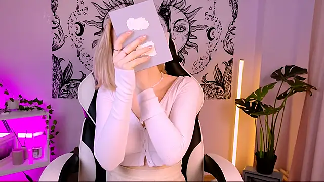 EllySunlover online show from March 6, 3:13 am