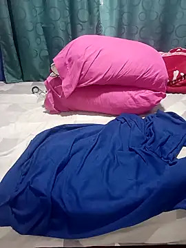 Snapshot of jhon_1988_24 chatting on November 19, 1:00 pm jhon 1988 24 online show from November 19, 1:00 pm