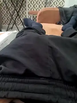 Snapshot of bigsevenkizlar chatting on February 15, 1:27 pm bigsevenkizlar online show from February 15, 1:27 pm