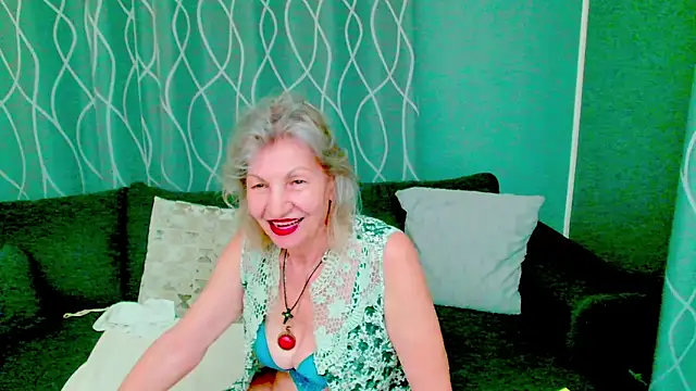 adeleadison online show from October 11, 4:01 am