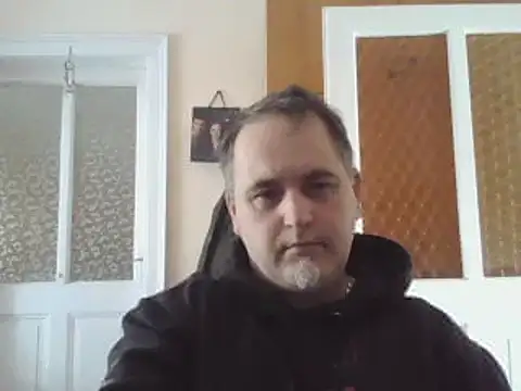 Snapshot of Szolga10 chatting on February 9, 10:53 am Szolga10 online show from February 9, 10:53 am