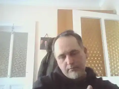 Snapshot of Szolga10 chatting on February 10, 2:16 pm Szolga10 online show from February 10, 2:16 pm