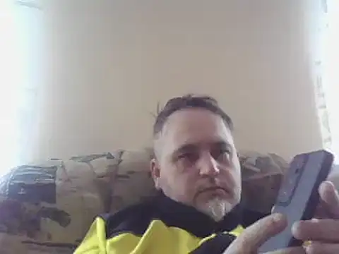 Snapshot of Szolga10 chatting on February 23, 7:11 am Szolga10 online show from February 23, 7:11 am