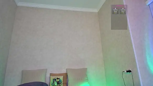 Snapshot of Roseaa chatting on March 14, 7:41 pm Roseaa online show from March 14, 7:41 pm