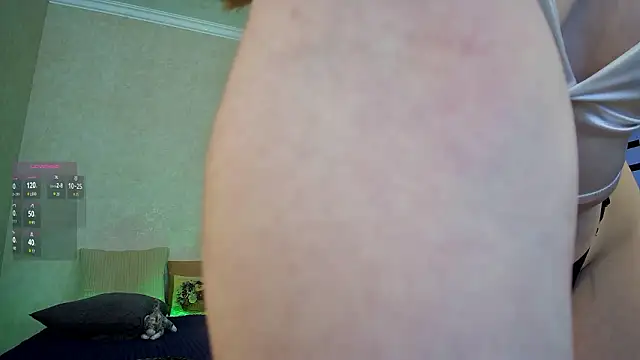 Snapshot of Roseaa chatting on March 23, 6:17 am Roseaa online show from March 23, 6:17 am