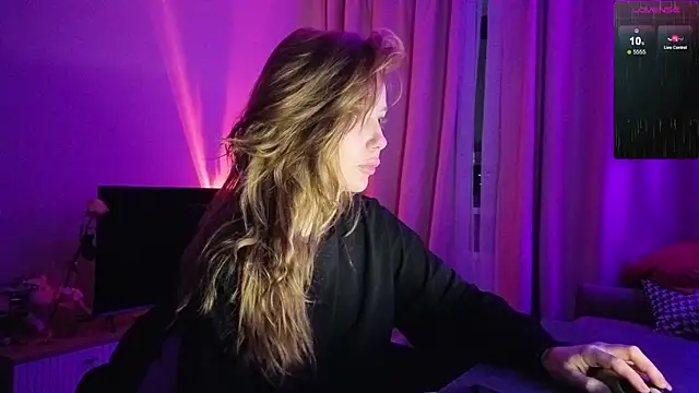 Snapshot of Sakura_Moore chatting on October 26, 7:09 pm Sakura Moore online show from October 26, 7:09 pm