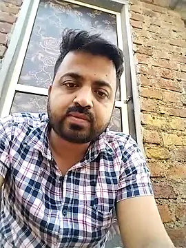 Vij717 online show from March 15, 10:35 am