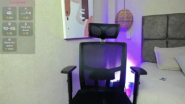 elizabeth 20 online show from October 7, 7:11 pm