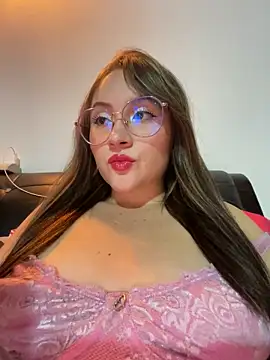 ValentinaOrtiz3 online show from March 9, 3:22 am