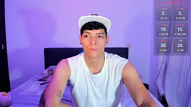 Snapshot of _JacobMiller__ chatting on June 10, 9:46 pm JacobMiller online show from June 10, 9:46 pm