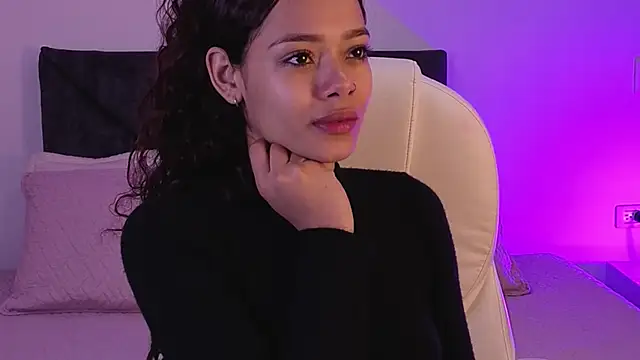 sara sharma  online show from October 27, 2:21 pm