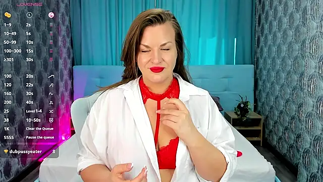 kamilla   moon online show from February 21, 7:45 am