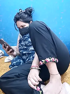 Snapshot of Sangitalive chatting on June 4, 5:02 am Sangitalive online show from June 4, 5:02 am