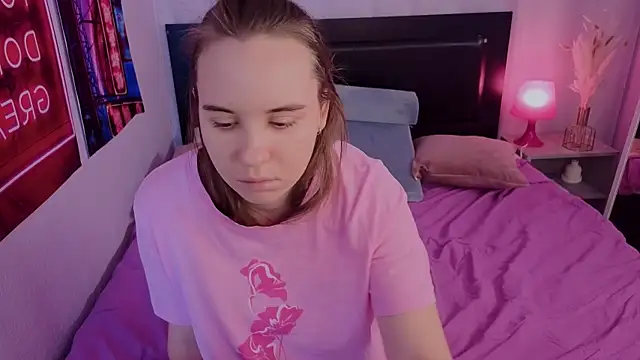 Lika 0ne online show from December 17, 12:11 pm