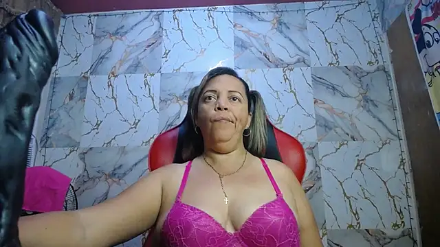 alina maturehot online show from March 8, 9:02 am