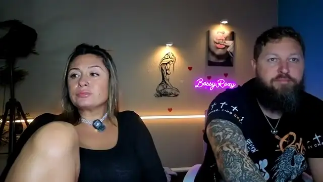 Snapshot of bossyroxy84 chatting on February 23, 4:43 am bossyroxy84 online show from February 23, 4:43 am