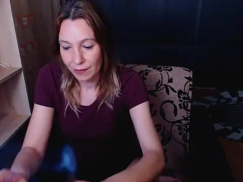 hannaha online show from March 5, 8:38 pm