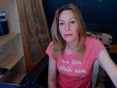 hannaha online show from April 7, 7:25 pm